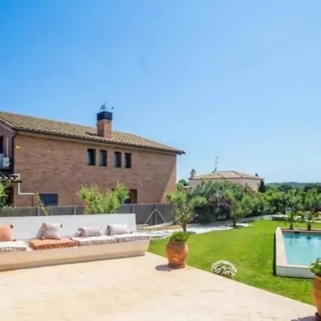 Independiente Con Piscina En Feriehus *